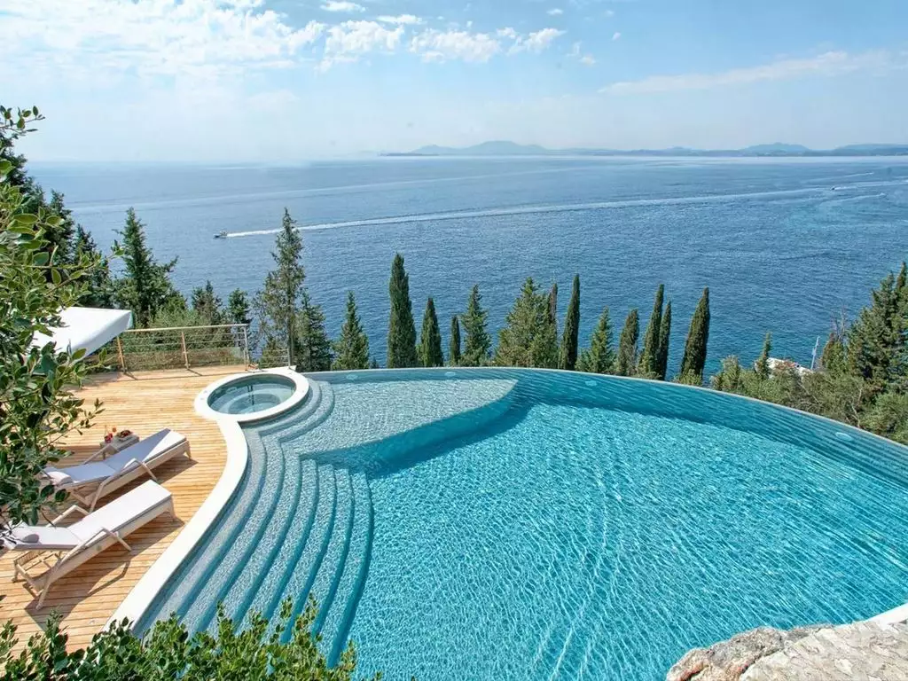 The unrivaled beauty of Corfu: three villas with access to Agni beach