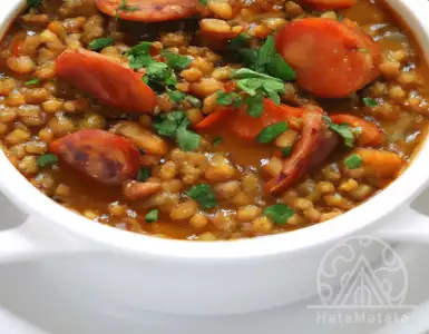 Traditional recipe for lentils with sausage, step by step