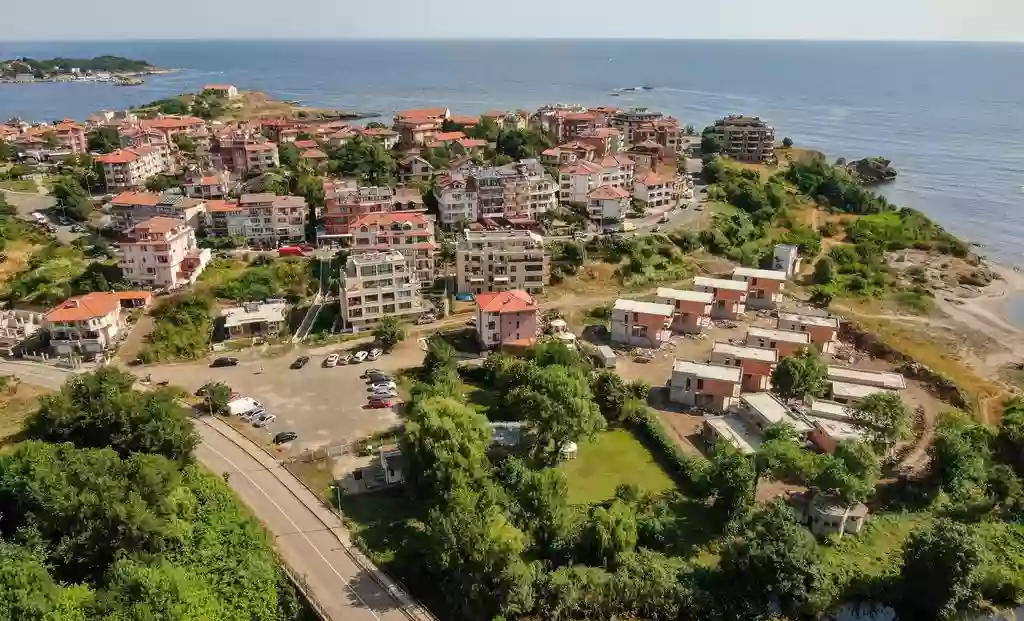 Отдых и жизнь на берегу черного моря: вилла в Болгарии ждет вас!