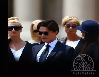 What did Silvio Berlusconi leave in his will?