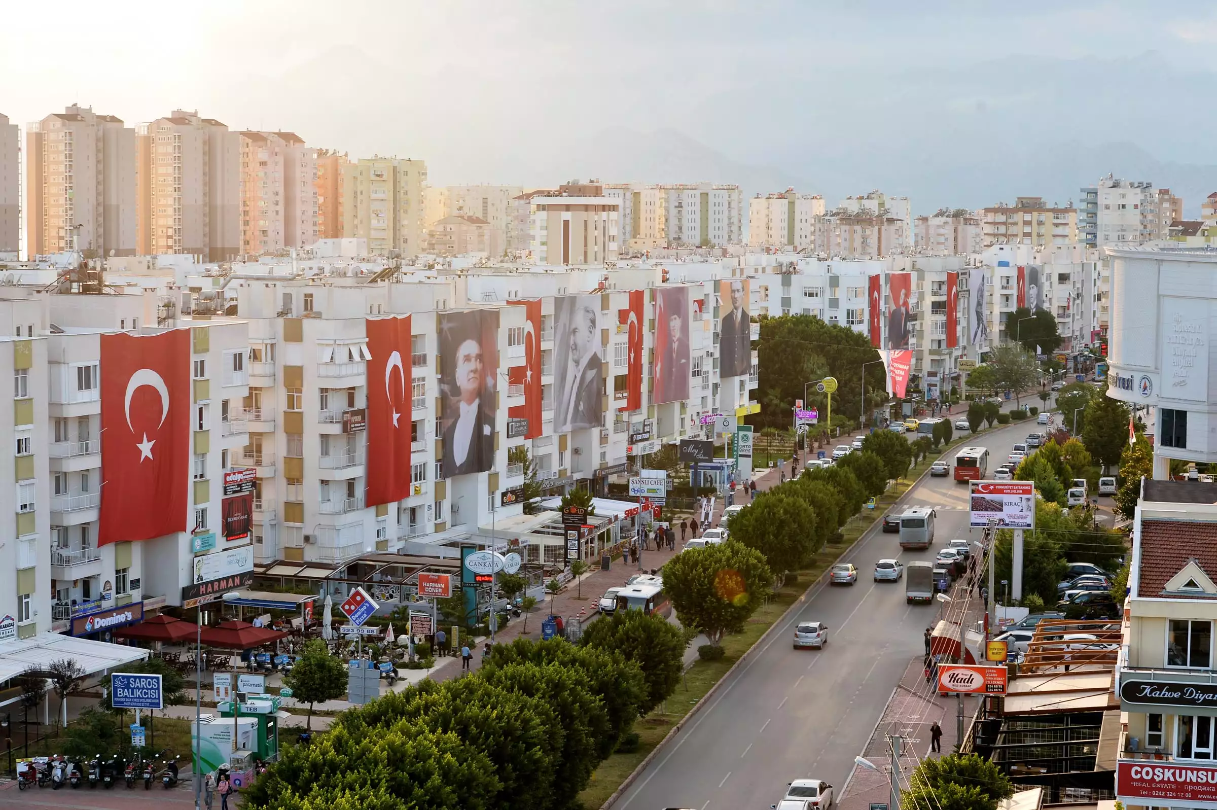 Review of two bedroom apartments (2+1) in Yenigün. Muratpaşa neighborhood. Antalya.