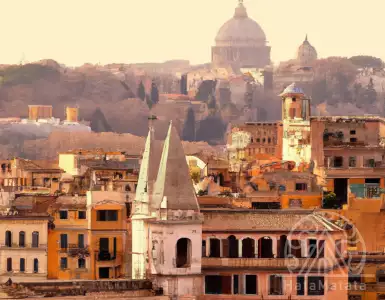 The acceleration of the Milan real estate market: luxury buyers are turning their attention to Rome for the best deals..