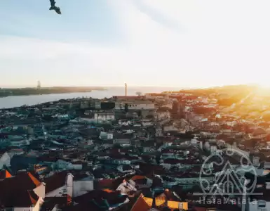 Ecuadorian man bought 14 houses in Portugal with contagious money