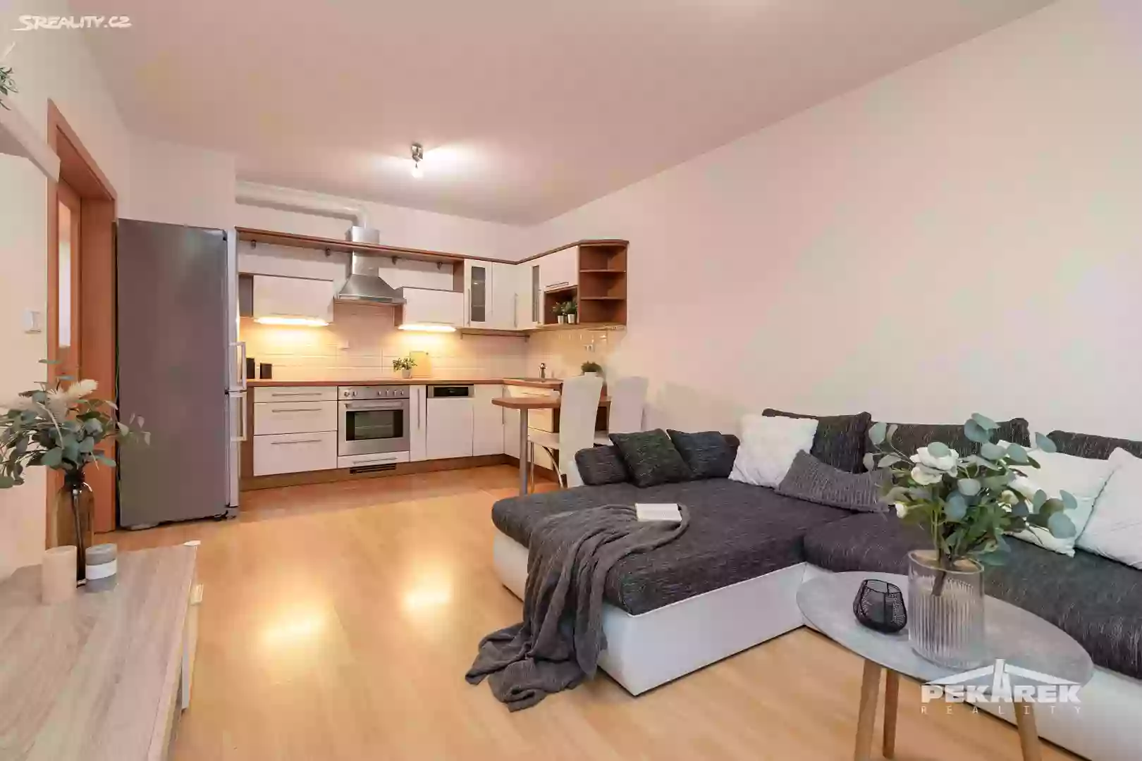 Prague: an ideal place to live and invest. Overview of a 2-bedroom apartment in Zlicin district