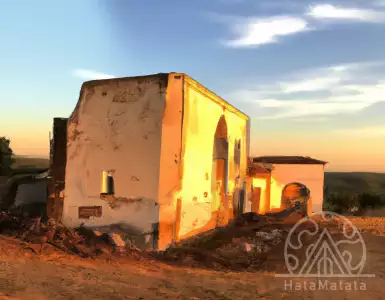 A couple bought a dilapidated house in Portugal. What happened next? Watch it here!