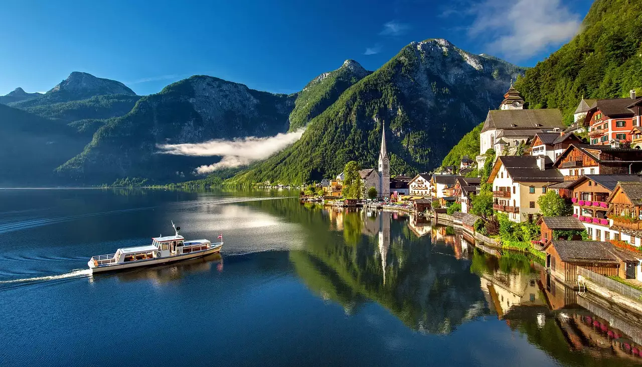 Autumnal charms of Greece: What climate and weather await you this season?