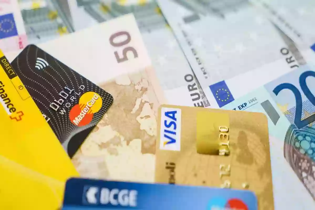 A Step-by-Step Guide to Opening a Bank Account in France