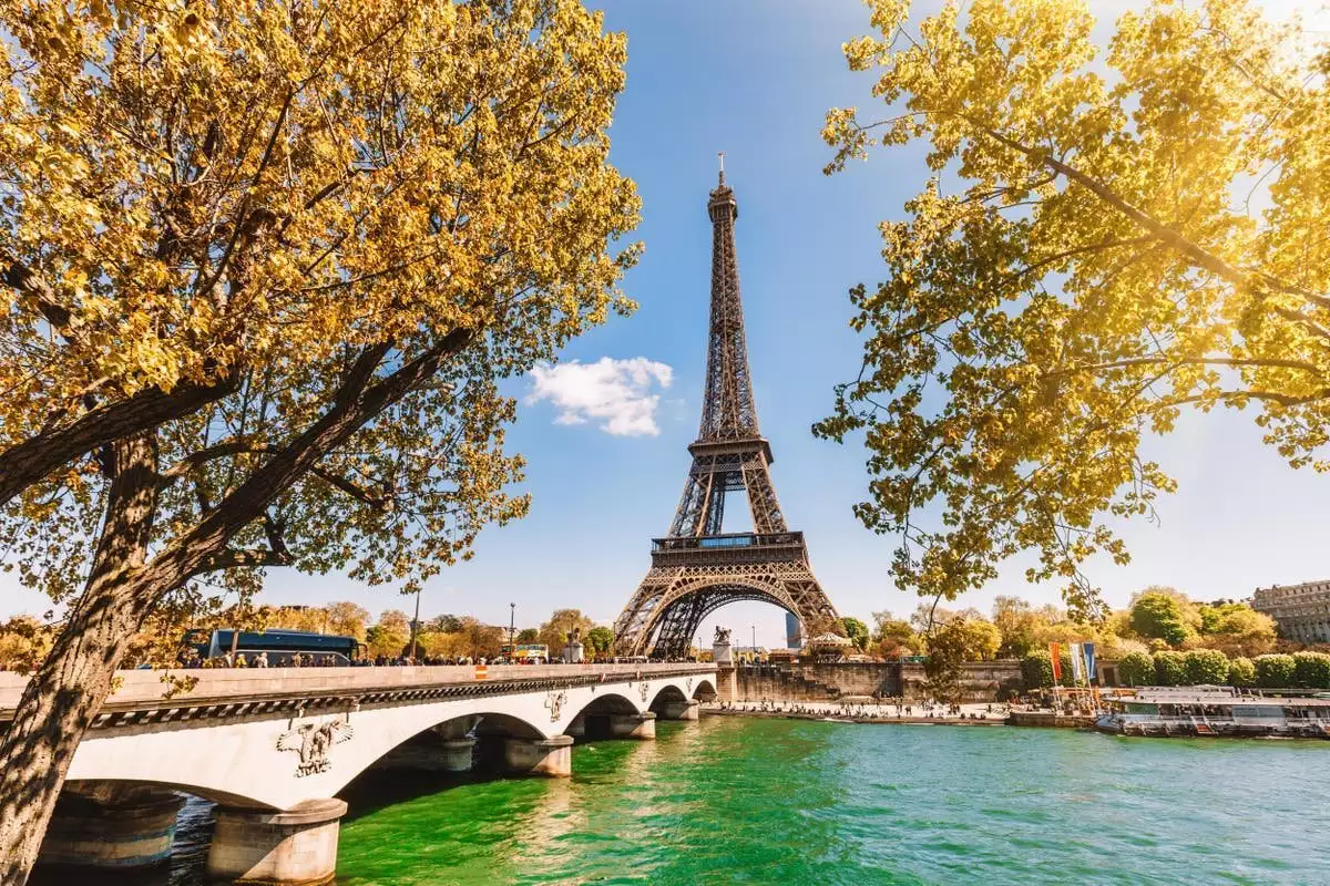 Important tips for moving to France