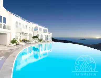 Hot properties: 5 houses for sale on Greek Aegean islands