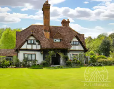Selling the former King of Siam's exile territory in the Garden of England for £5.5m.