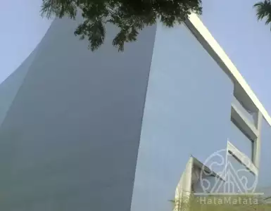 Spanish law firm seeks million-dollar compensation from Maduro over Caracas