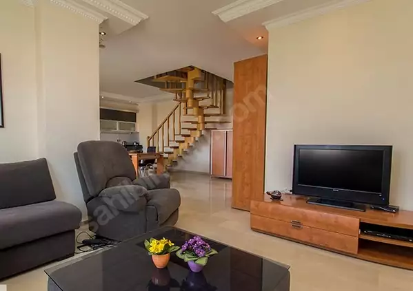 Comfortable apartments (2+1) by the sea in Alanya, Oba district.