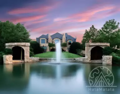 Russian: French empire prepares for auction in Cincity: expensive real estate goes to auction in Greentreesn.