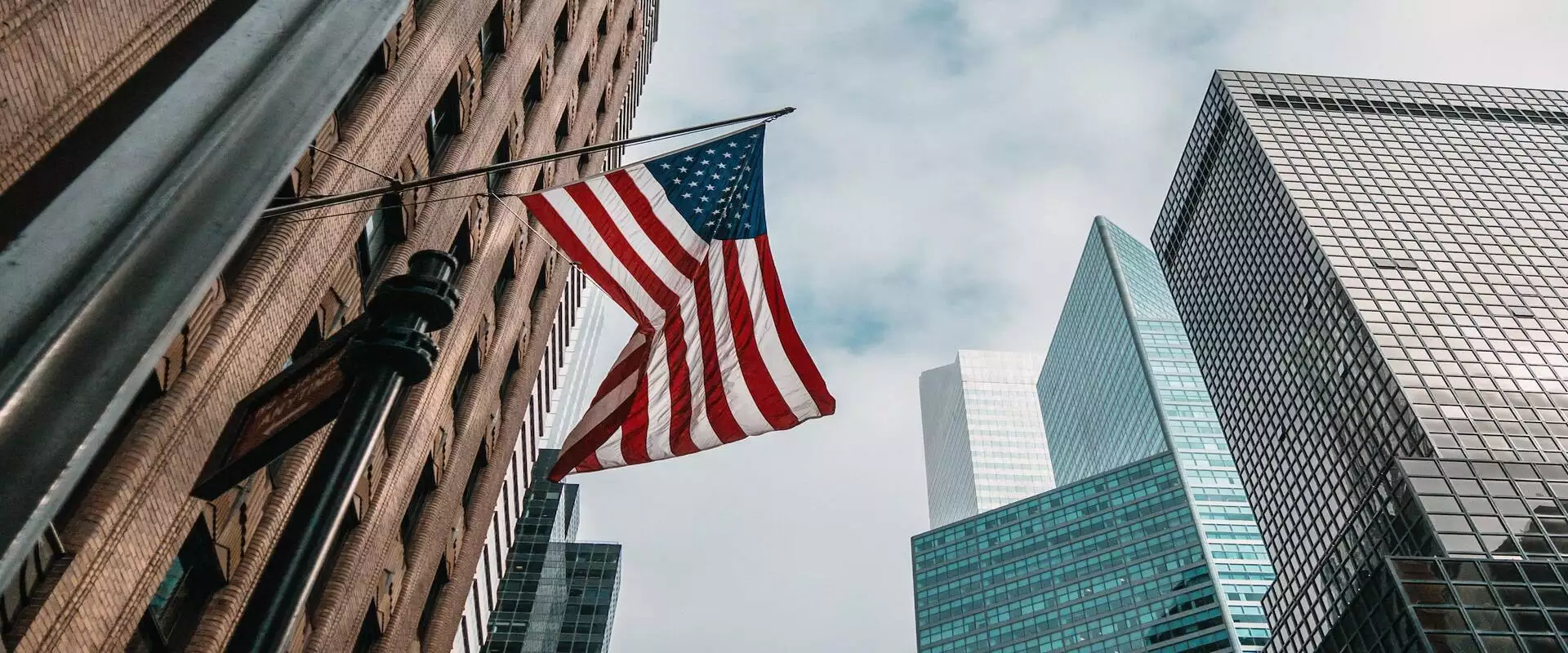 Get your business visa now: a basic guide to entering the U.S. for business purposes