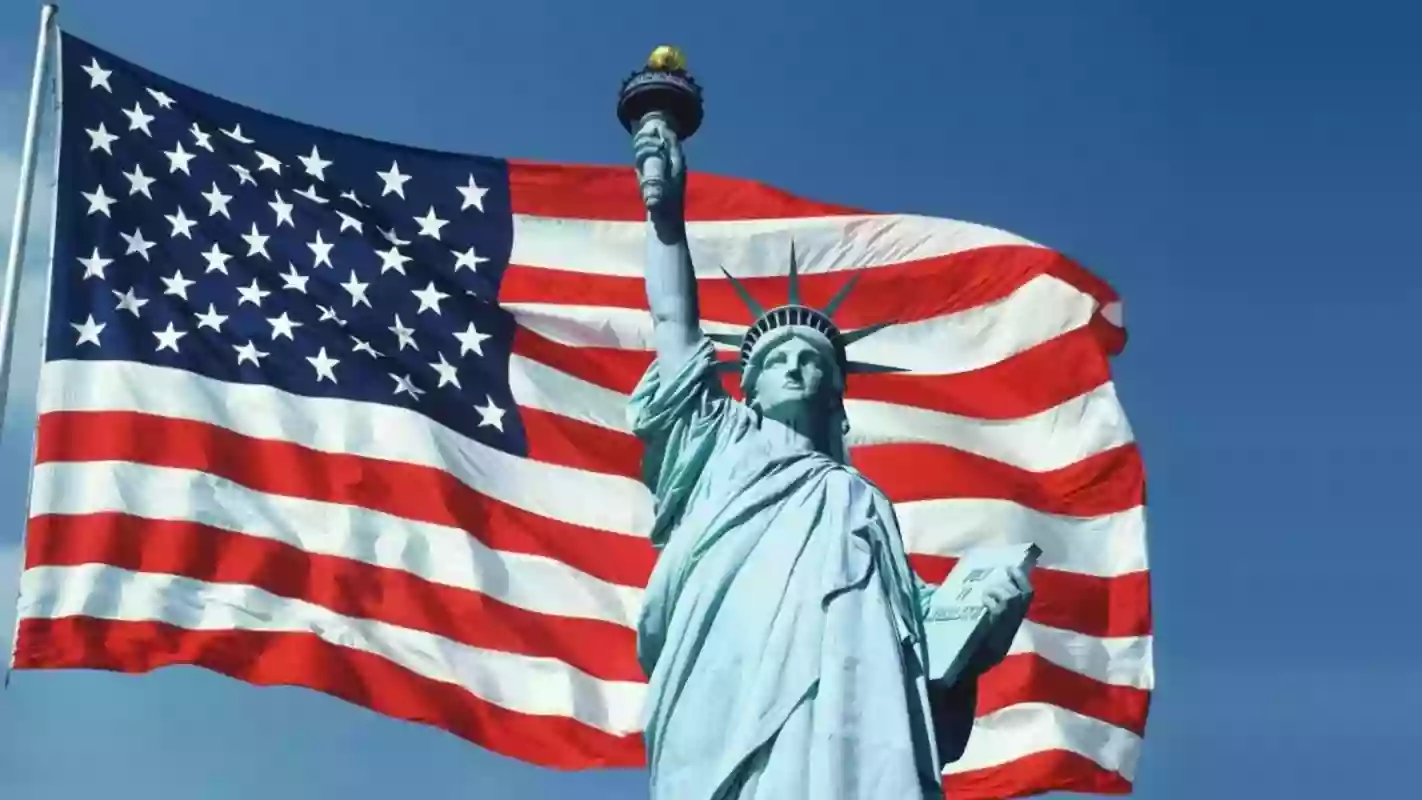 Explore the process of becoming a U.S. citizen