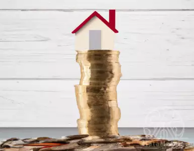 The change in the value of homes in the US over the last 20 years