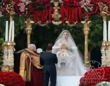 Kourtney Kardashian picks out Dolce and Gabbana's '90s outfits for a wedding in Italy.