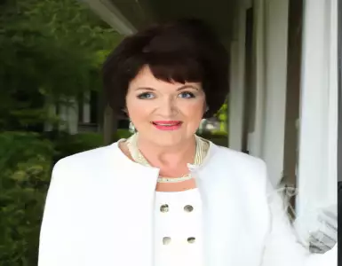 Rich man from Louisiana bets on Gulf South