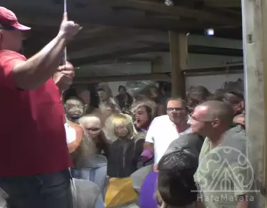 Sale of inherited items by Merdo Mosel with high profits. South Carolina - the place where buyers gather for the auction.