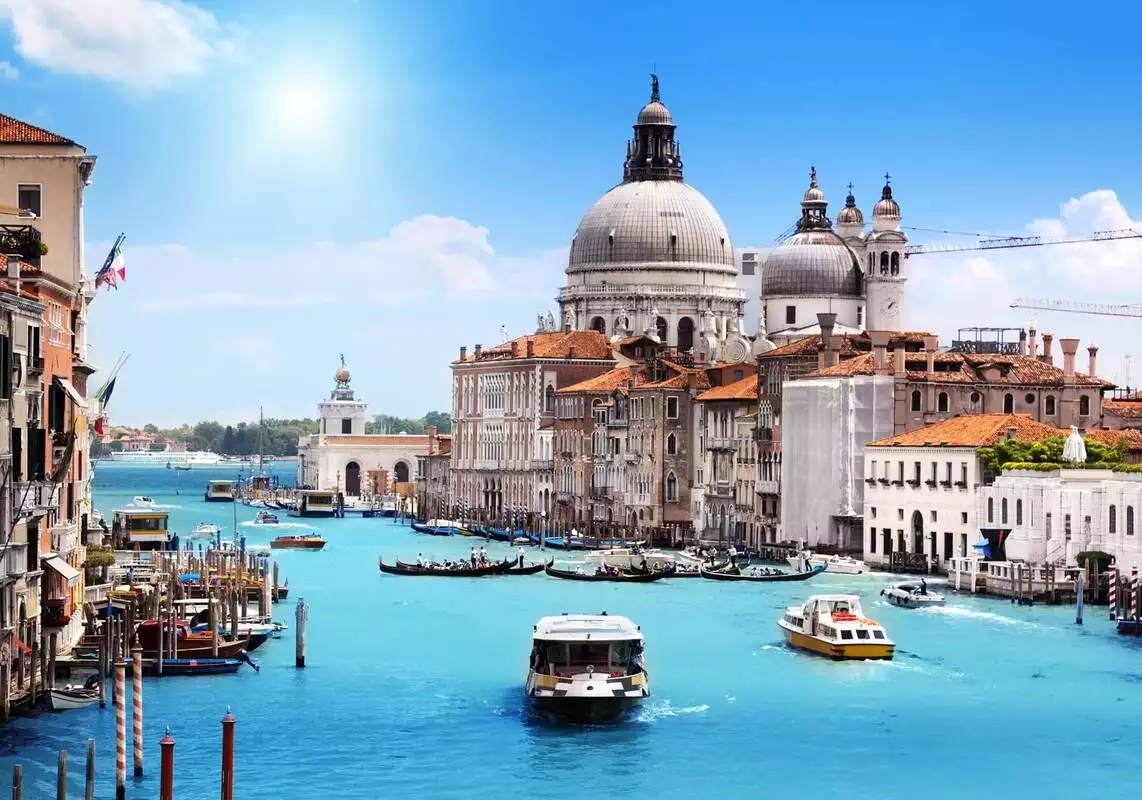 Step-by-step guide to opening a bank account in Italy