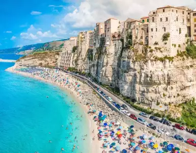 Step-by-step guide to obtaining a green card in Italy
