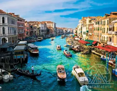 Studying the requirements for obtaining Italian residency status