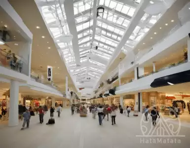 Nevoa Group acquires Campera Outlet Shopping and Ferrara Plaza.