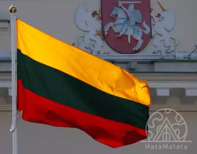 Lithuanian president vetoes national sanctions against Russian and Belarusian citizens