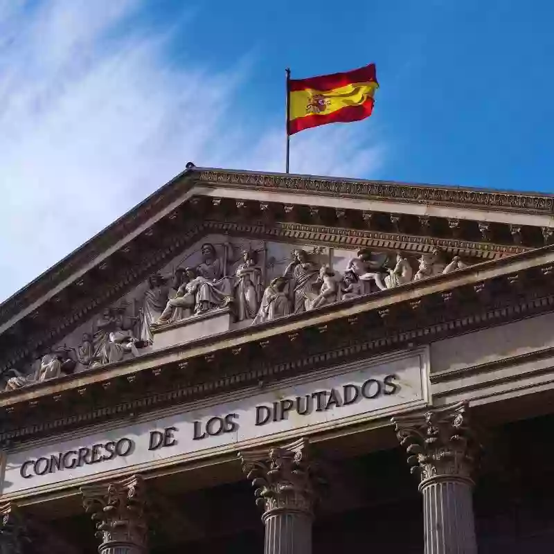 Новые требования к иностранным сотрудникам и предпринимателям в Испании