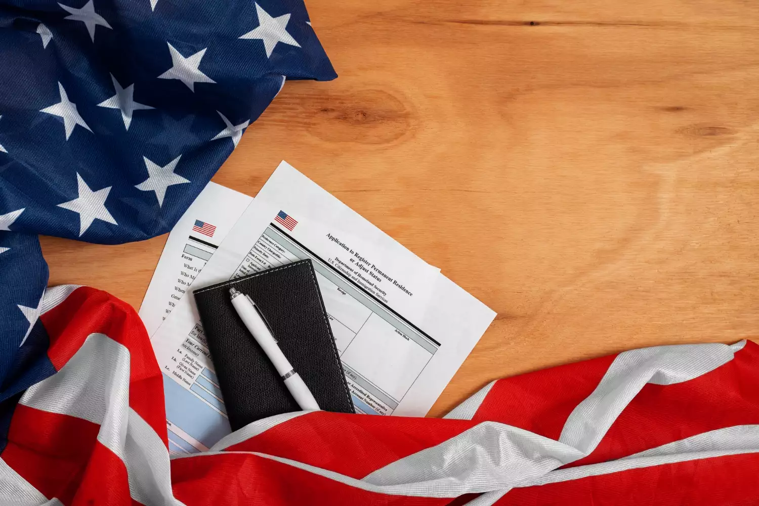 Работа в США: как ее найти, кем работать и сколько можно заработать?