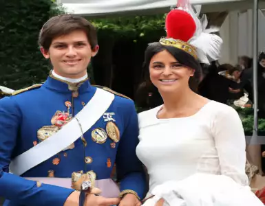 "Congratulations! Count Osorno, the grandson of the richest woman in Spain, is expecting his first child with his beloved."