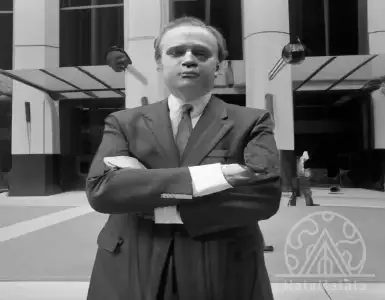 The convictions after the defendants' deaths persist, the U.S. confirmed to the court.