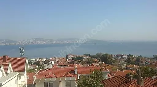 The Prince's Islands - paradise island life available to everyone.