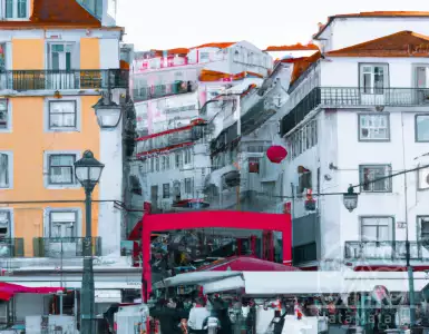 Foreign investors are driving up real estate prices in Lisbon.