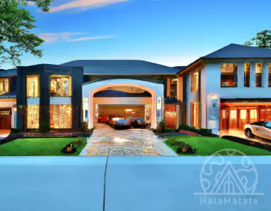 Fact Check: Lack of context in allegations of real estate purchases by one of the founders of Black Lives Matter.