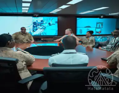 Acquisition career management in the fourth sector