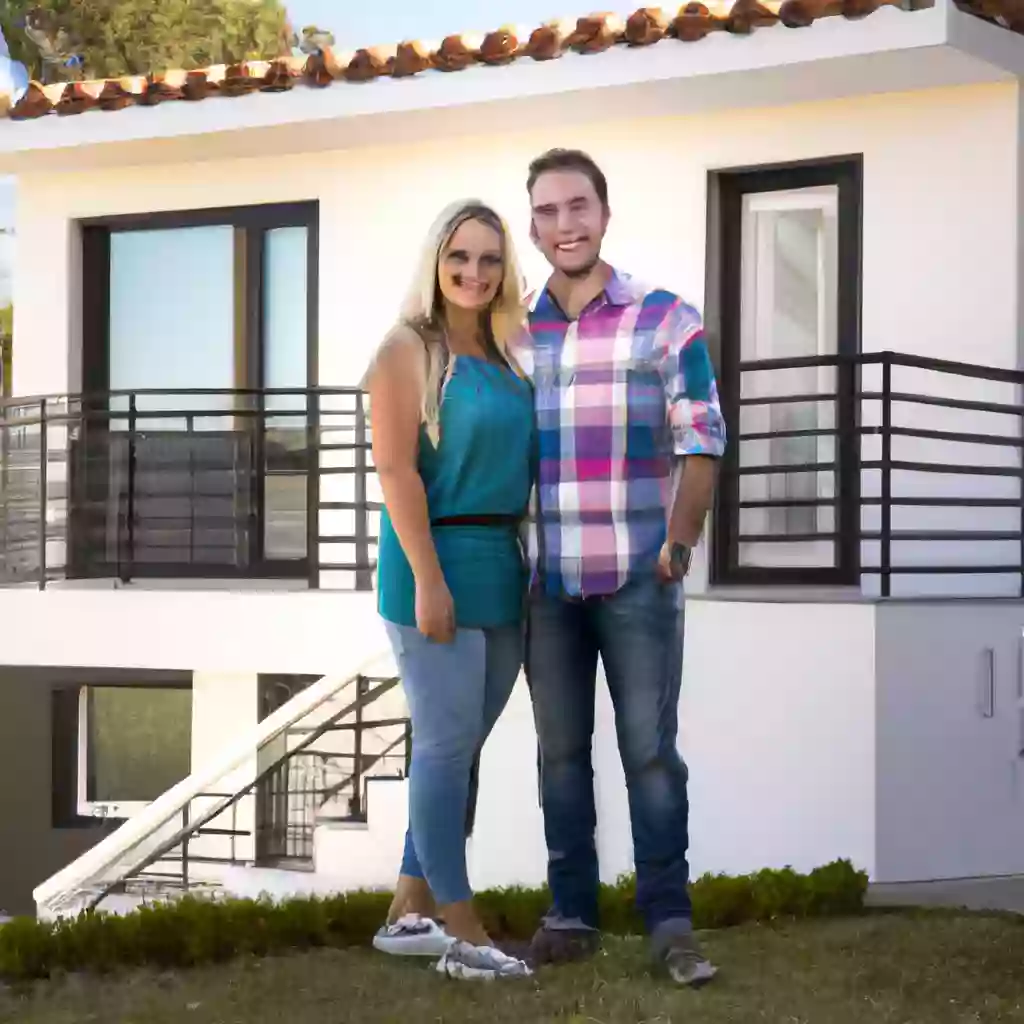 Как семья из района залива собрала достаточно денег, чтобы купить дом в Португалии.