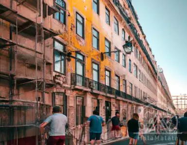 "Foreign investors are driving up property prices in Lisbon."."