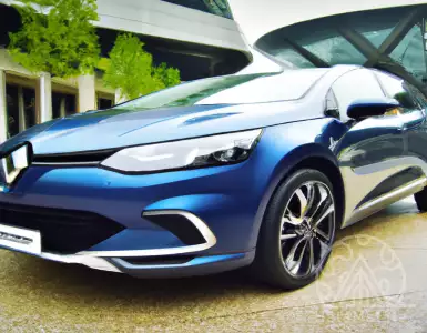 The new Megane Estate is priced from €19,900 in France | Carscoops