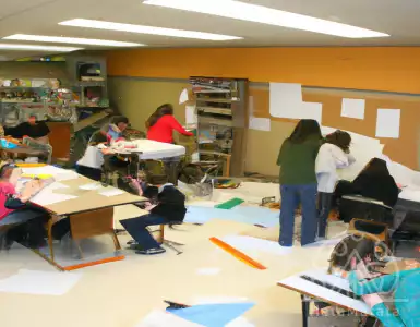 School renewal and the principles of the green education concept: tackling overcrowded classrooms and heating.