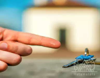 "Spain is one of the OECD countries with low respect for private property."."