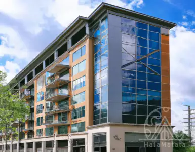 Santander is partnering with the U.S. Deposit Insurance Agency to service Signature Bank's multifamily properties.