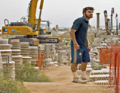 250 graves found on Gerard Pique's property in Spain