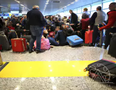 Potential risks when flying with Air Serbia this summer: lost luggage, delays, queues.