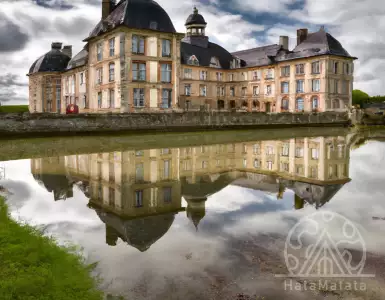 Princess Minnie de Beauvie-Cron, owner of the Chateau du Arouet estate, aged 70, has died.