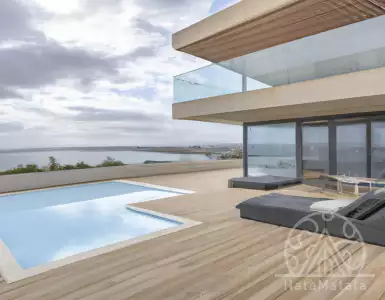 Why South Africans should invest in real estate in Portugal.