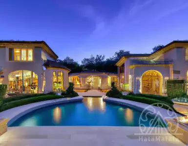 The Italian Bumont-style mansion formerly owned by Mischa Barton is up for sale for $10 million.