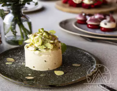 100 great restaurants, cafes and places to eat in Ireland