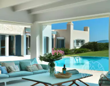 Top places for a summer house: where the demand is high - Economic Postman - ot.gr.