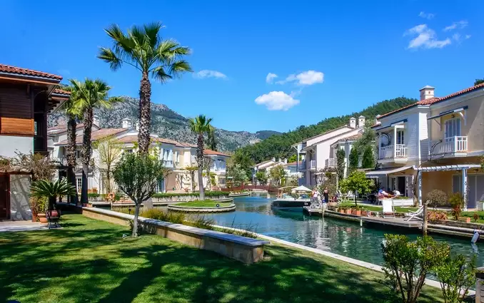 Dalaman on the Mediterranean of Turkey. Description and characterization.